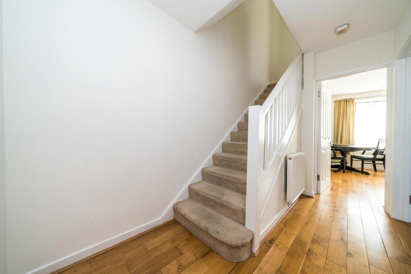 New 2Bd Flat Heart Of Battersea - Close To Station ลอนดอน ภายนอก รูปภาพ
