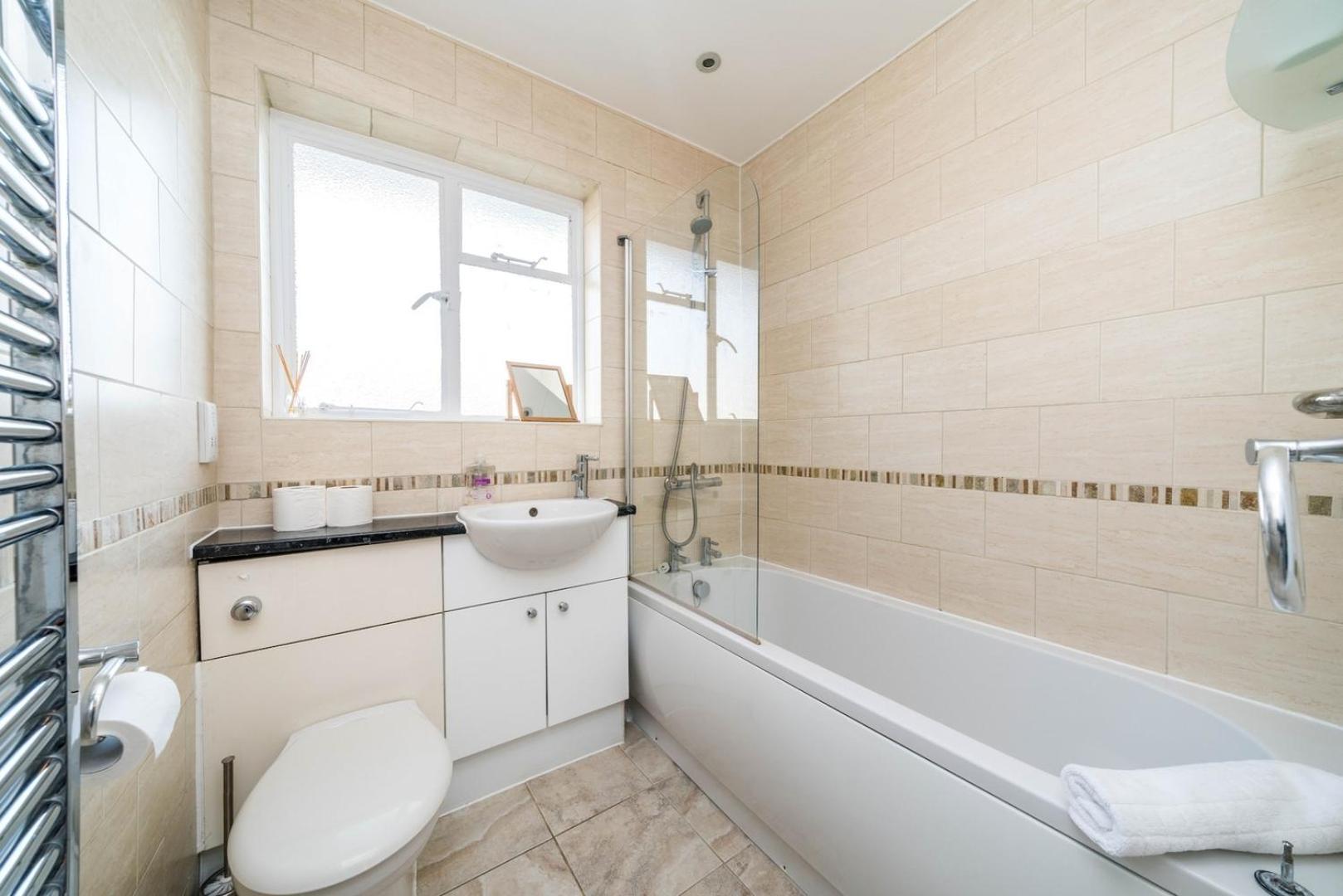 New 2Bd Flat Heart Of Battersea - Close To Station ลอนดอน ภายนอก รูปภาพ
